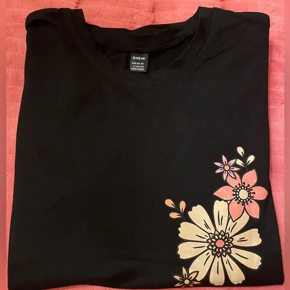 NEW SHEIN Black Tee with Pink and Cream Floral Design- Salt of the Earth - Picture 1 of 3